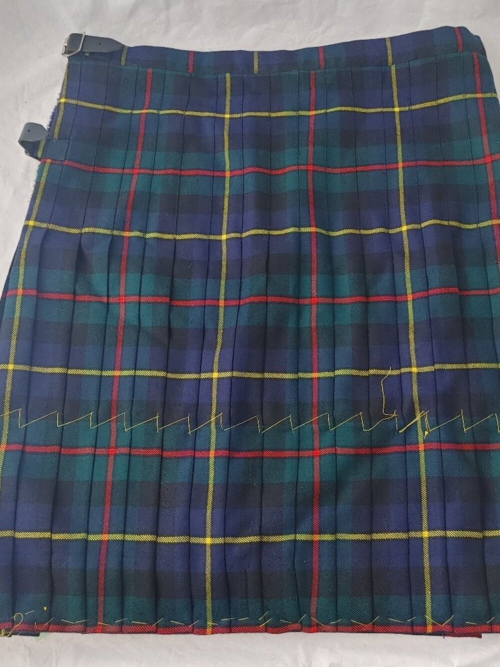 Authentic Men Pure Wool Scottish Tartan Kilt Size 36 Made in Canada